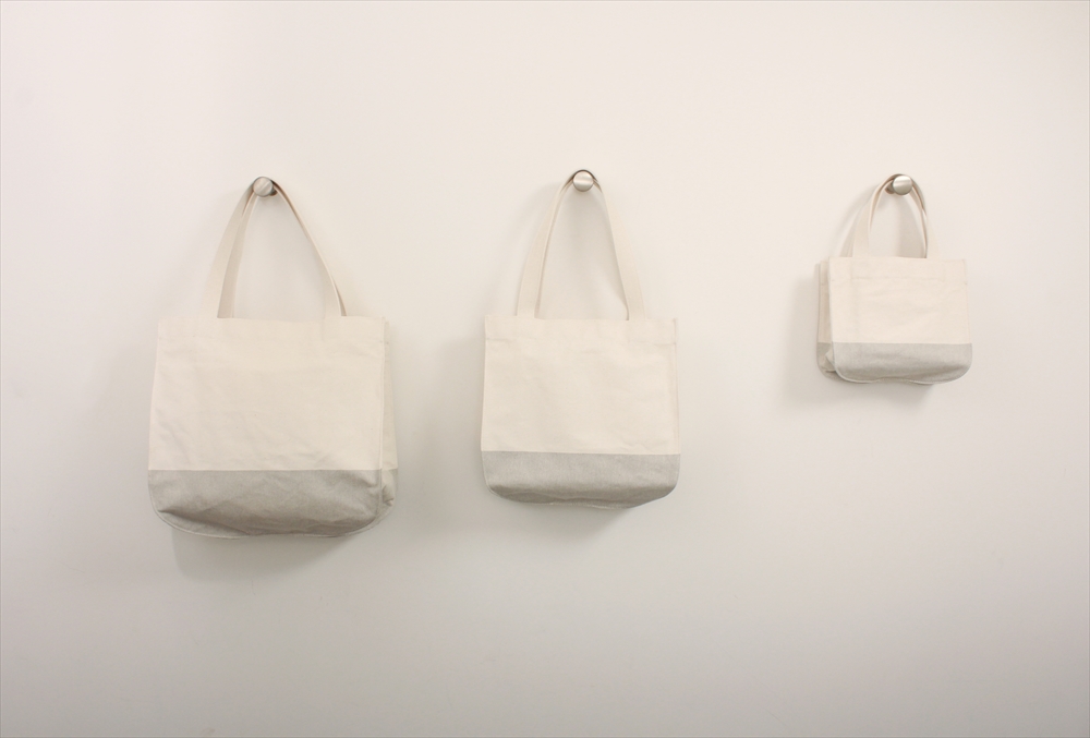 [TSUTAYA BOOKS &#39;s craftsmanship] Two Tote S Tote bag TSUTAYA BOOKS exclusive