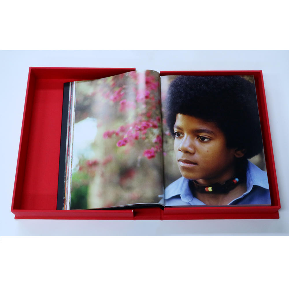 [Official Large Photo Book] The Official Michael Jackson Opus