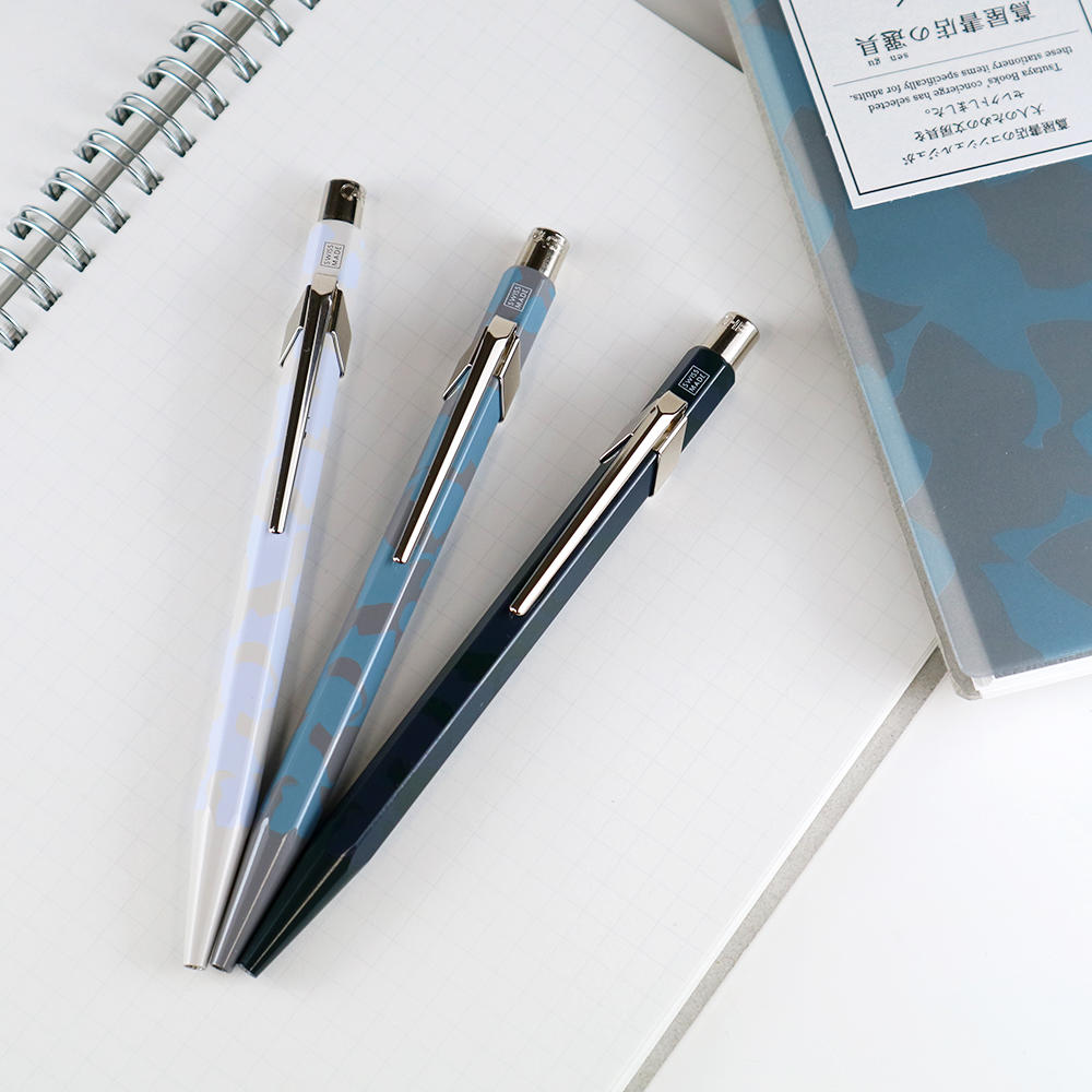 [TSUTAYA BOOKS 's Selection] Caran d'Ache 849 Ballpoint Pen, Black