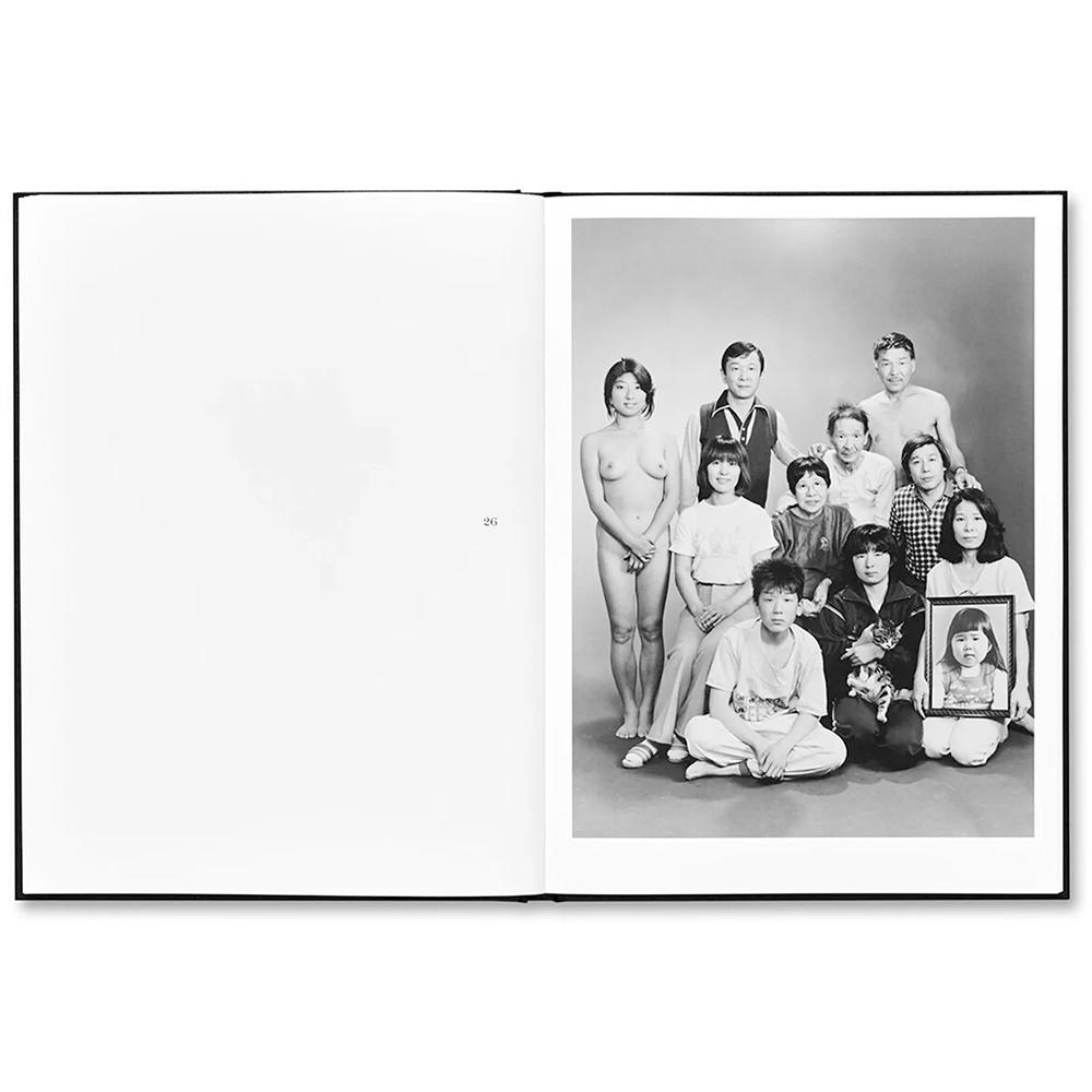 FAMILY by FUKASE MASAHISA　家族　 深瀬昌久　写真集