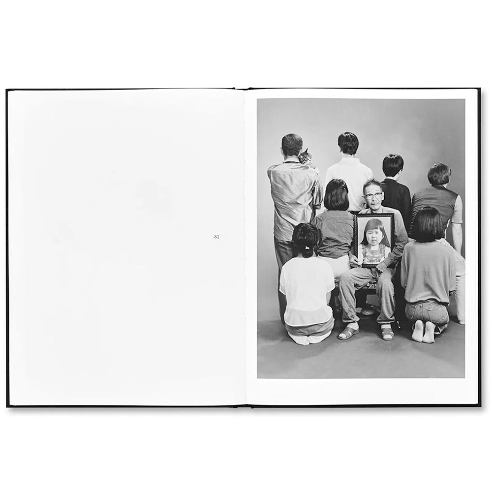 FAMILY by FUKASE MASAHISA　家族　 深瀬昌久　写真集