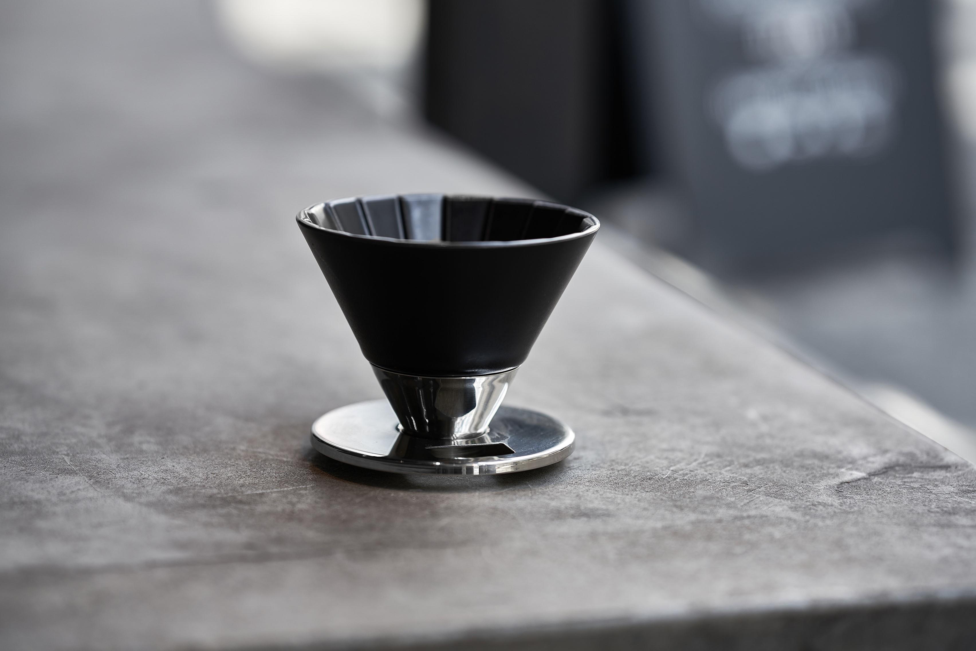 Beasty Coffee by amadana Coffee Dripper MB-S Silver & Black