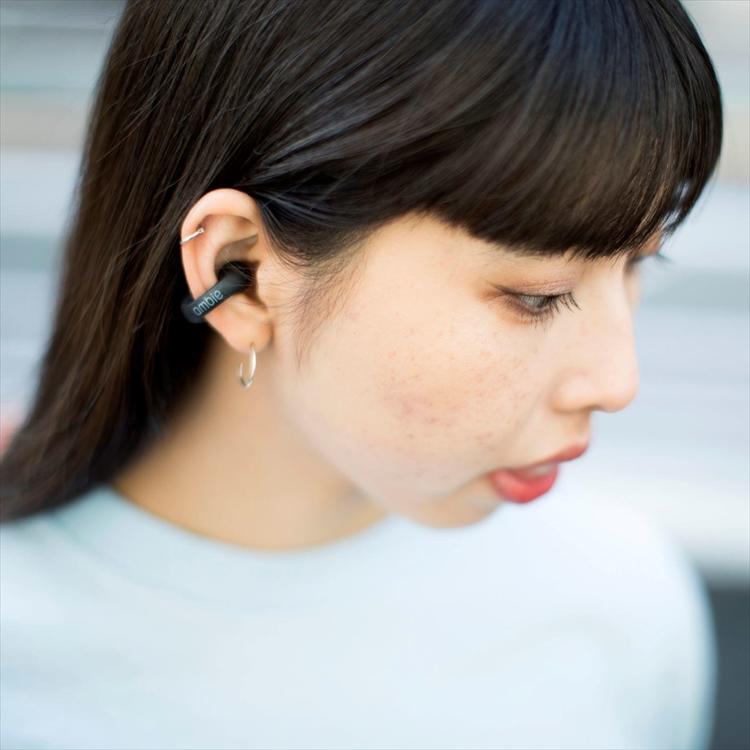 ambie Wireless Earphones Sound Earcuffs Black AM-TW01