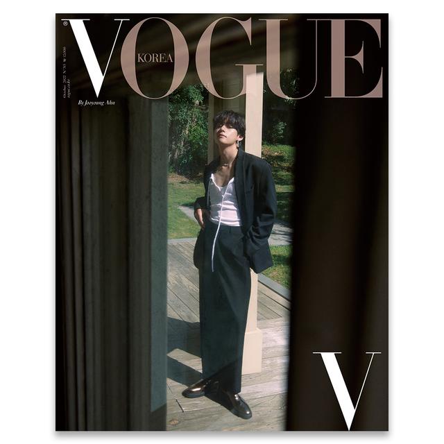 〈韓国版〉VOGUE KOREA 2022年 10月号 [ 表紙 : V (BTS) ] ※日本語訳なし (E ver.) 