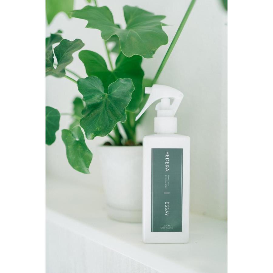 HEDERA Fabric Mist Essay Scent