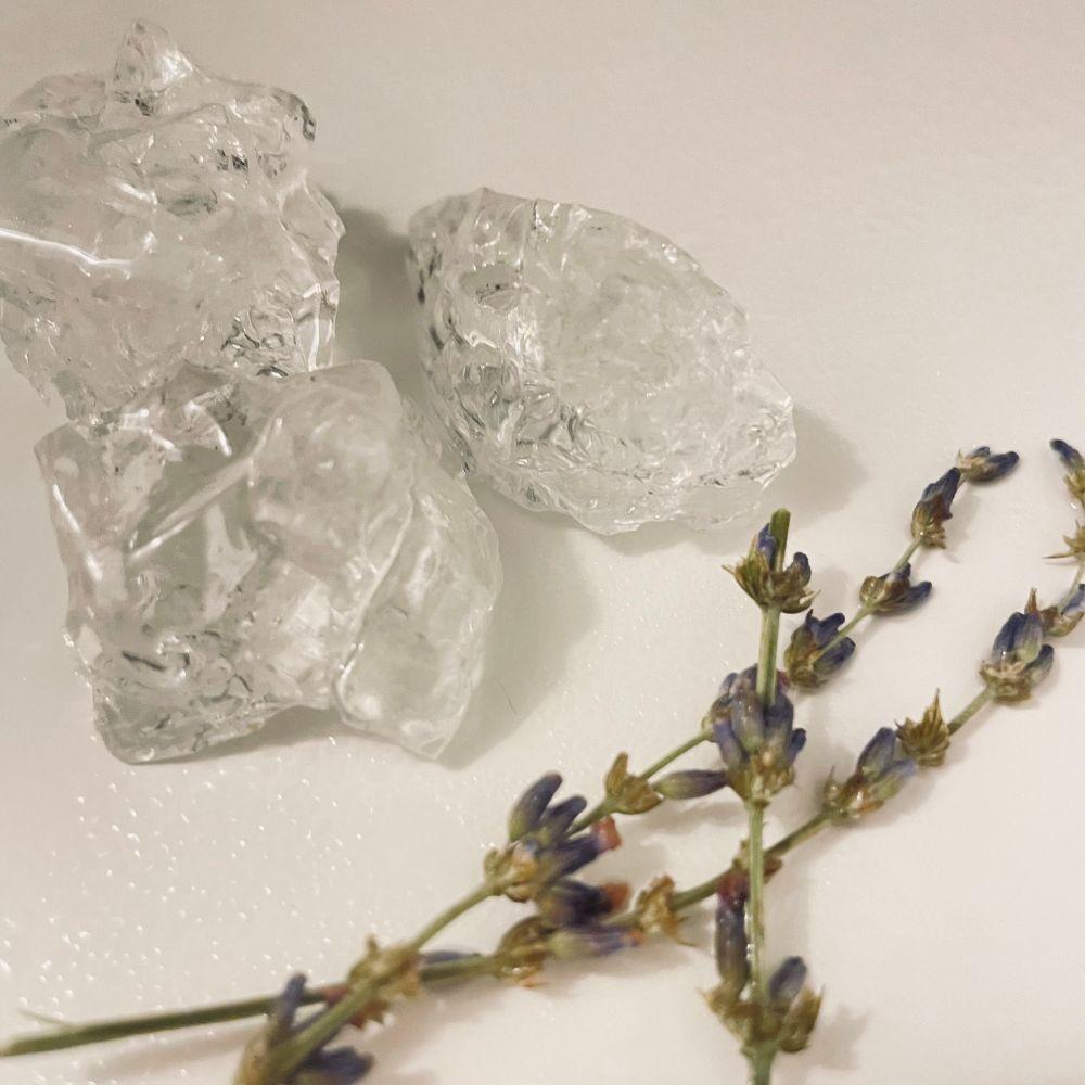 *Exclusive to TSUTAYA BOOKS * eume Quartz Bath Salt Crystal Lavender