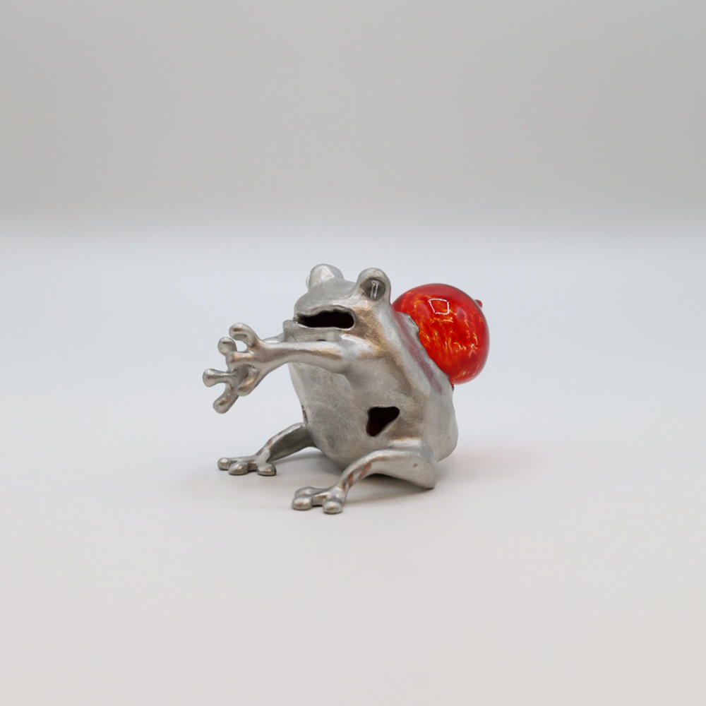 Small Frog Red by Hiroko Hosomi