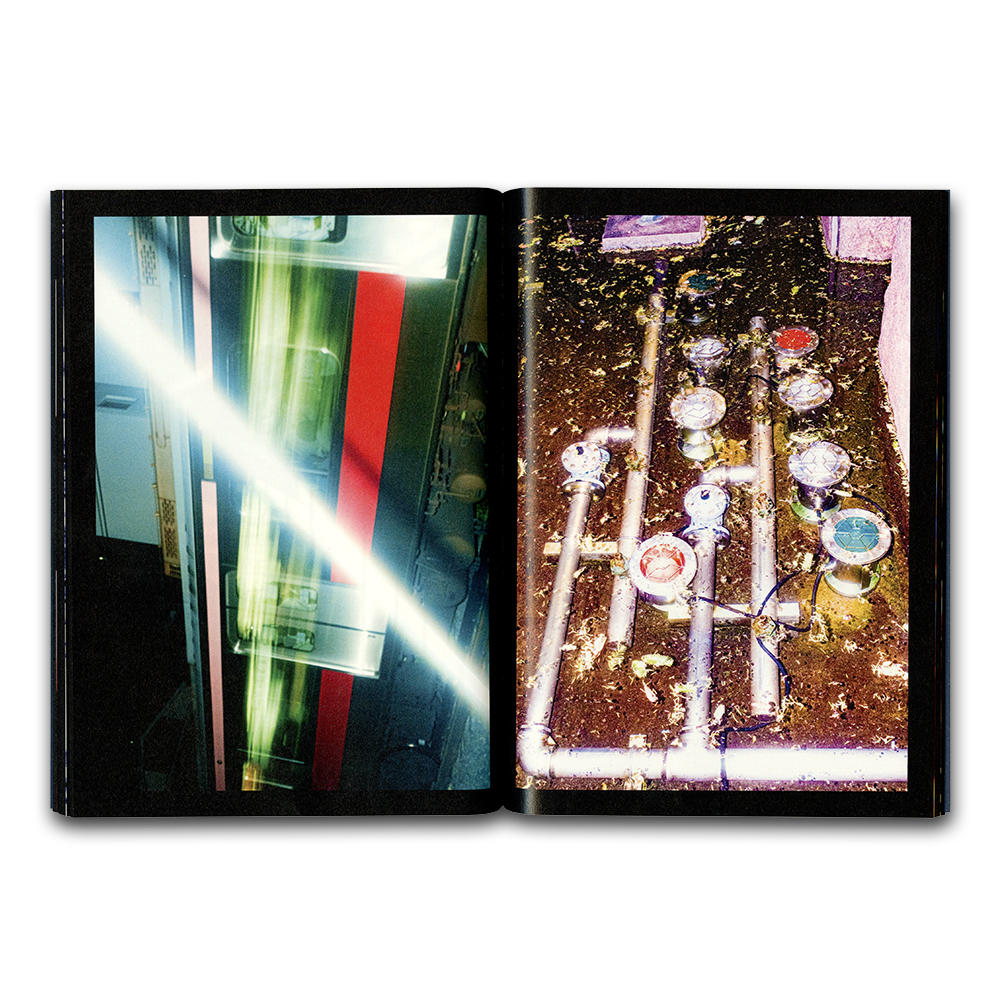 [Limited to 100 copies/Signed] SALVAGE Yoshiike Kyosei Photobook