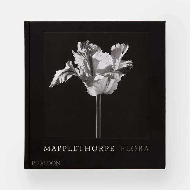 Mapplethorpe Flora: The Complete Flowers by Robert Mapplethorpe