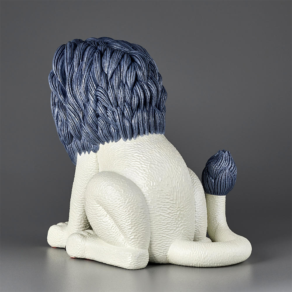 [Pre-order] Atsuhiko Misawa ANIMALS Lion Gray Soft Vinyl Finished Product *Scheduled to be shipped after the release date in December 2024