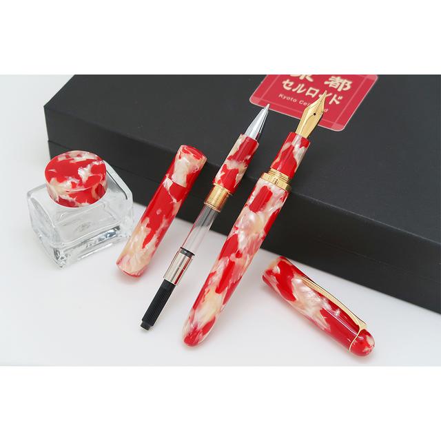 Kyoto Celluloid Fountain Pen Multi-Pen &quot;Goldfish&quot; Set / Fountain Pen Line Width: F