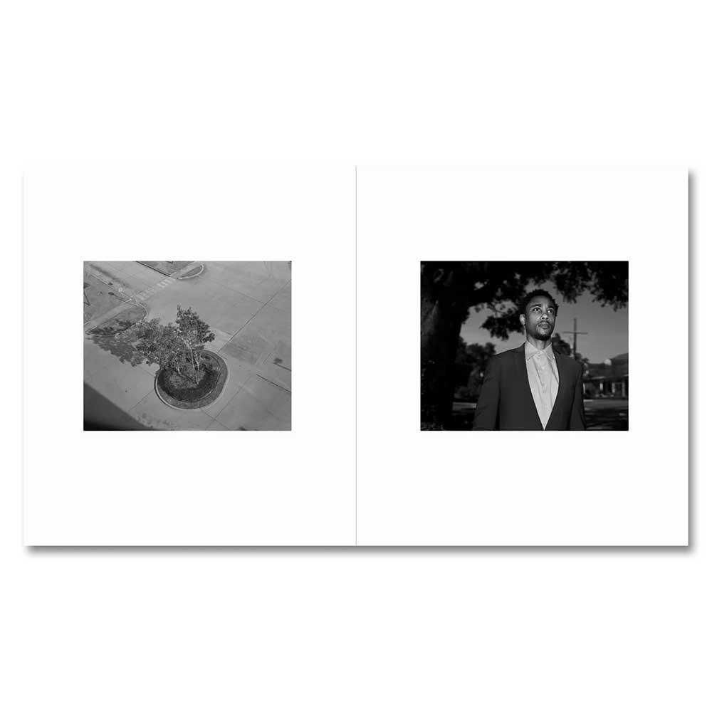 [Pre-order/Bonus tote bag included] I Shall Sing These Songs Beautifully by Yorgos Lanthimos Photobook *Scheduled to arrive in early November