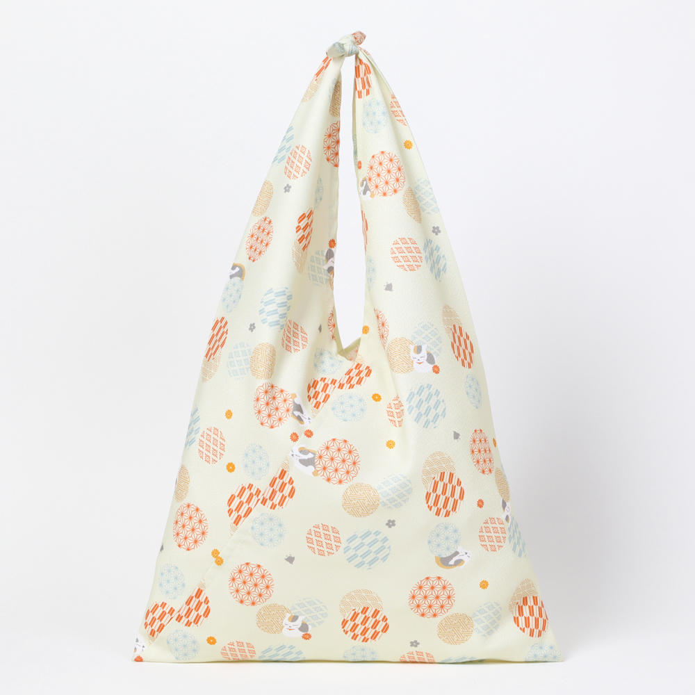 [IP] [Now accepting reservations] Natsume&#39;s Book of Friends Nyanko Sensei Japanese Pattern Azuma Tote Bag