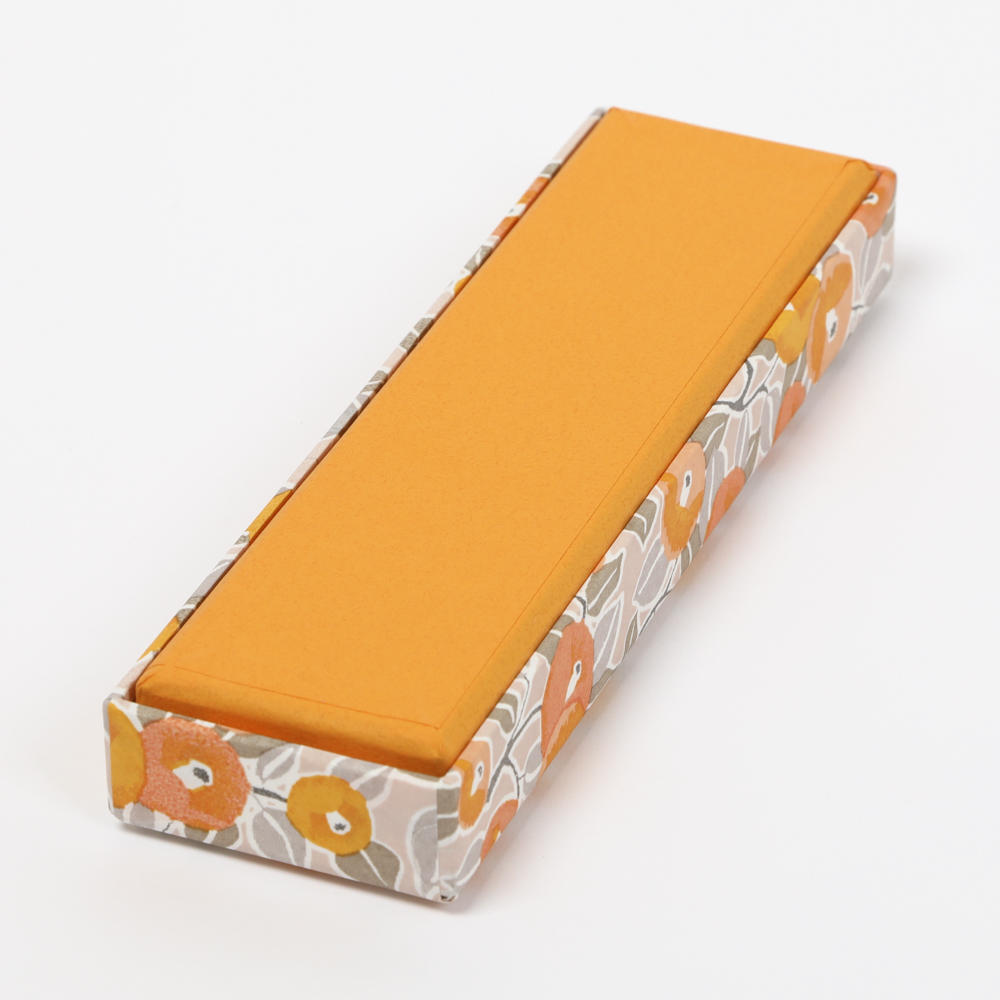 [IP] [Now accepting reservations] Natsume&#39;s Book of Friends Pencil Box Tsubaki