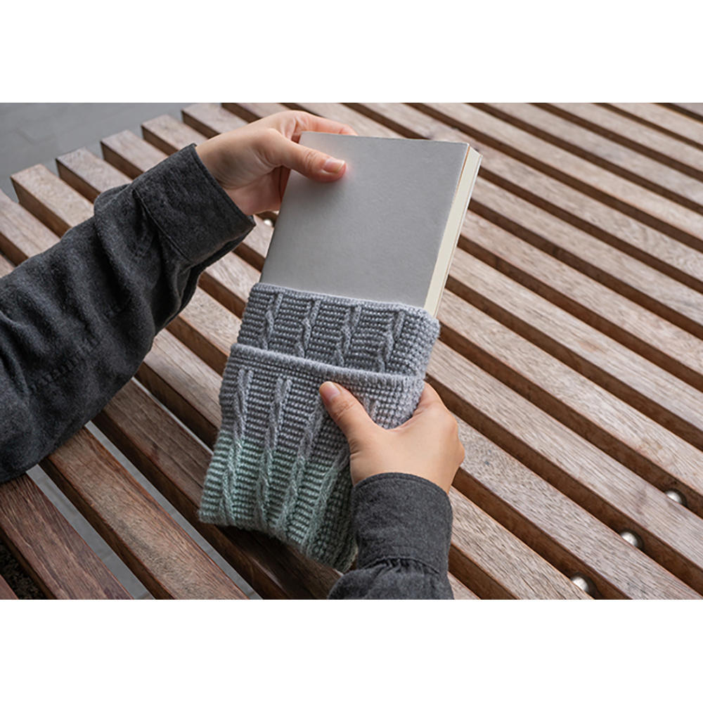 Book sweater (light gray/mint)