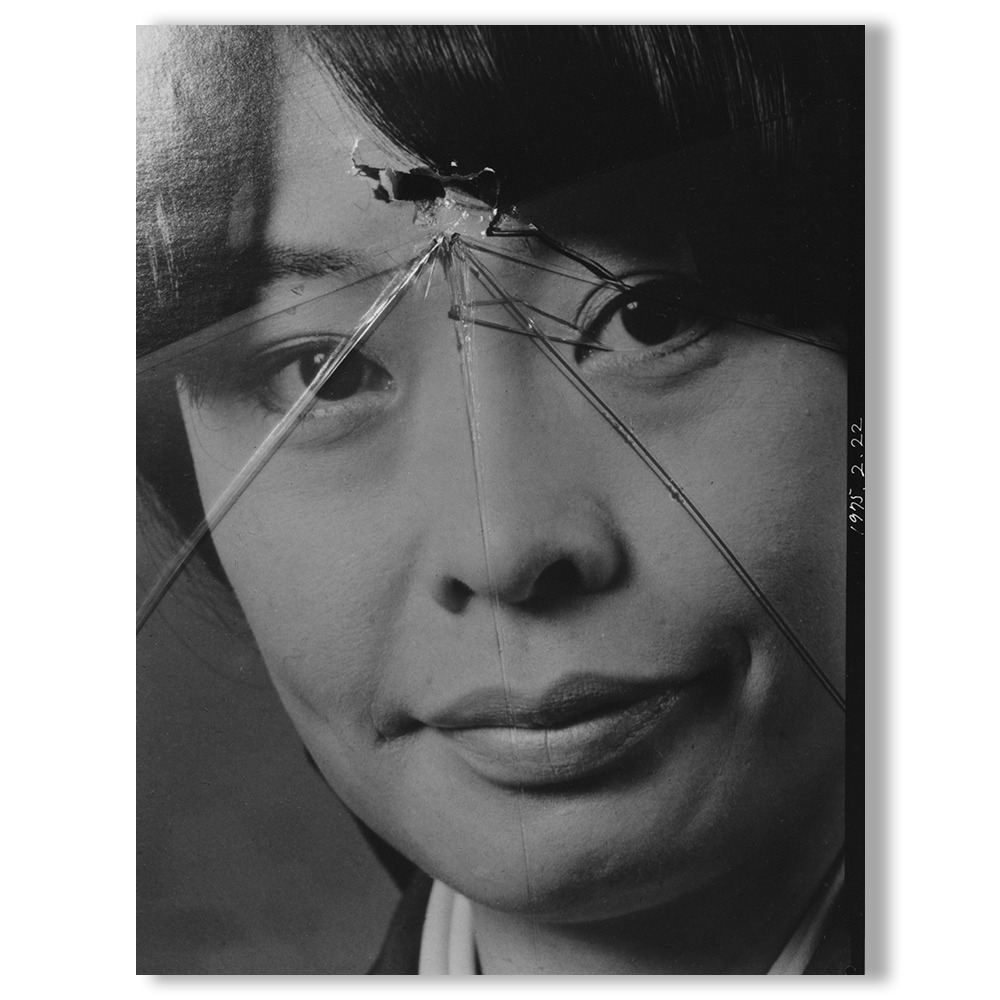 [Pre-order] "Yoko" by Masahisa Fukase Photobook *Scheduled to arrive at the end of March